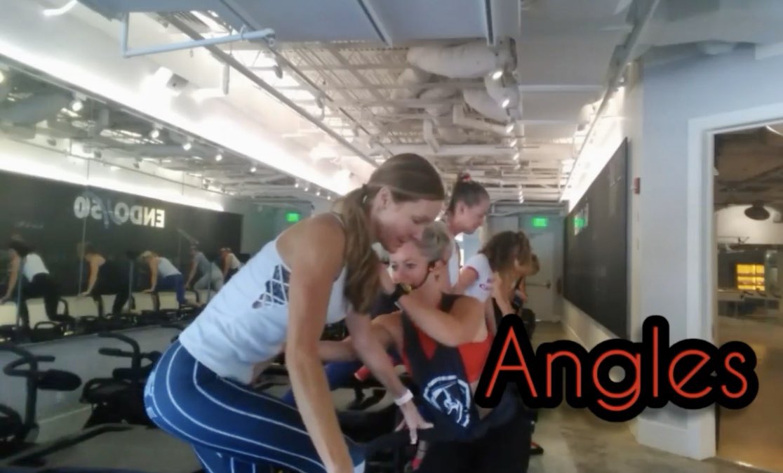 AmyPeaceFitness's tweet photo. Working on my -Angles!
One of the adjustments instructors help you with to keep your mega workouts on point.
Come by today and let’s work on them together!
#amypeacefitness #lagreeinstructor #verobeach #bodyposition #studio #TuesdayMotivation https://t.co/LJlLnwGti1