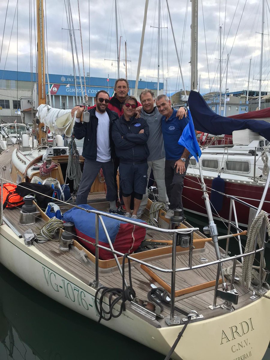 MilleniumSails's tweet image. Vele Storiche #Viareggio:
🥇Classe VSV 0: Rainbow, primo classificato
🥇🥈Classe VSV 2: Oenone e Barbara, primo e secondo classificato
🥇🥈Classe VSV 3: Colibrì e Ilda, primo e secondo classificato
🥇Classe VSV 7: Ardi-Kerkyra II, primo classificato.
Complimenti! #milleniumsails