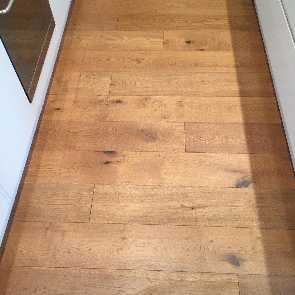 Completely refurbished this home in Highett with removal of bamboo flooring that was cupped due to water damage and replaced with our Premium Range Engineered Oak flooring!
.www.jhflor.com
.
#jhflor #timber #floors #timberflooring #frenchoak #flooring #timberfloors #oak #design