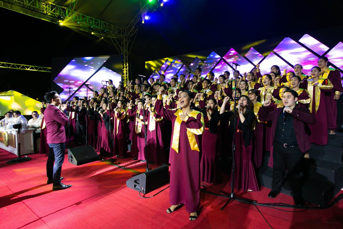 PMCC4WOfficial's tweet photo. The two songs are an original composition from the Praise and Worship album series. They sang Life at the end of their performance and enlivened the whole congregation. https://t.co/0QOo2mtJjB