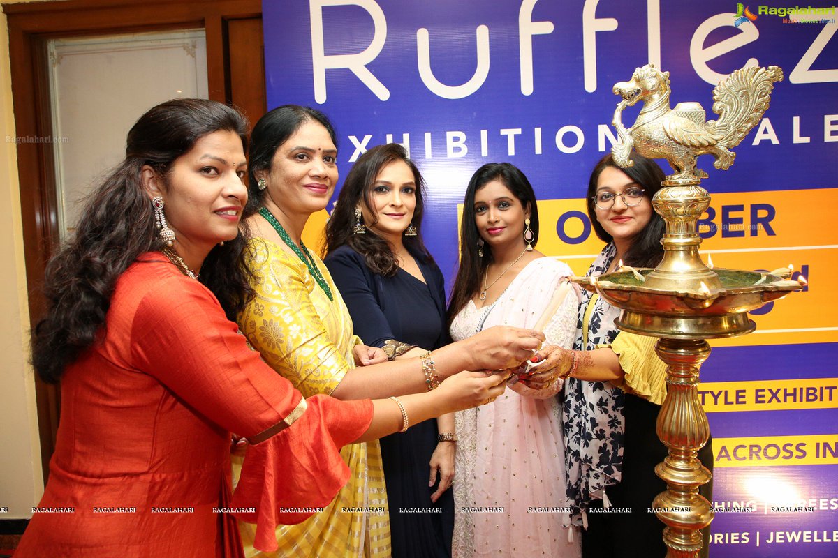 Ragalahari's tweet photo. Rufflez Expo Kicks Off at Taj Krishna - https://t.co/Yc2ddOIVpl #Rufflez #RagalahariPhotos https://t.co/yhJKl1lZ7n