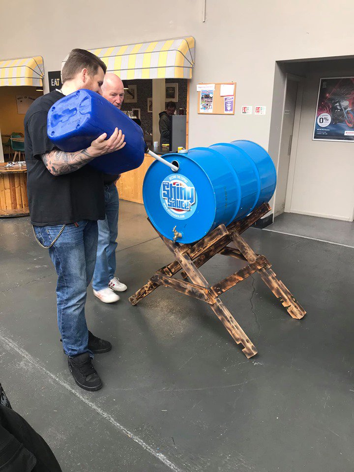 ShinySauce's tweet photo. Filling up the refill tank at @LtdMotorcycles! Have you visited to fill up your empty yet? https://t.co/KGYyPsPDd3