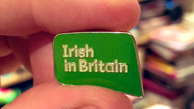 irishinbritain's tweet photo. A big welcome to all our new Friends!๐โ๏ธ As we approach our #IIBAGM we thank you for supporting our work.
If like, @_DavidStevens (after @OxfordDiplomat posted a photo), you are suffering from #PinEnvy #FOMO ๐ become a Friend of @irishinbritain today! https://t.co/xGQi8qFYNR https://t.co/WQJpJa4Pme