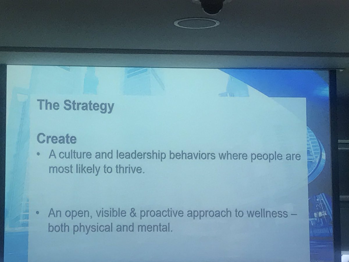 TraycKeevans's tweet photo. “Create structures that deepen gratitude, the more social connections you have in the workplace the more resilient you are and this leads to higher levels of optimism that creates higher levels of performance” Marie Moynihan @Dell #LTMH19 https://t.co/zeAjszJorF