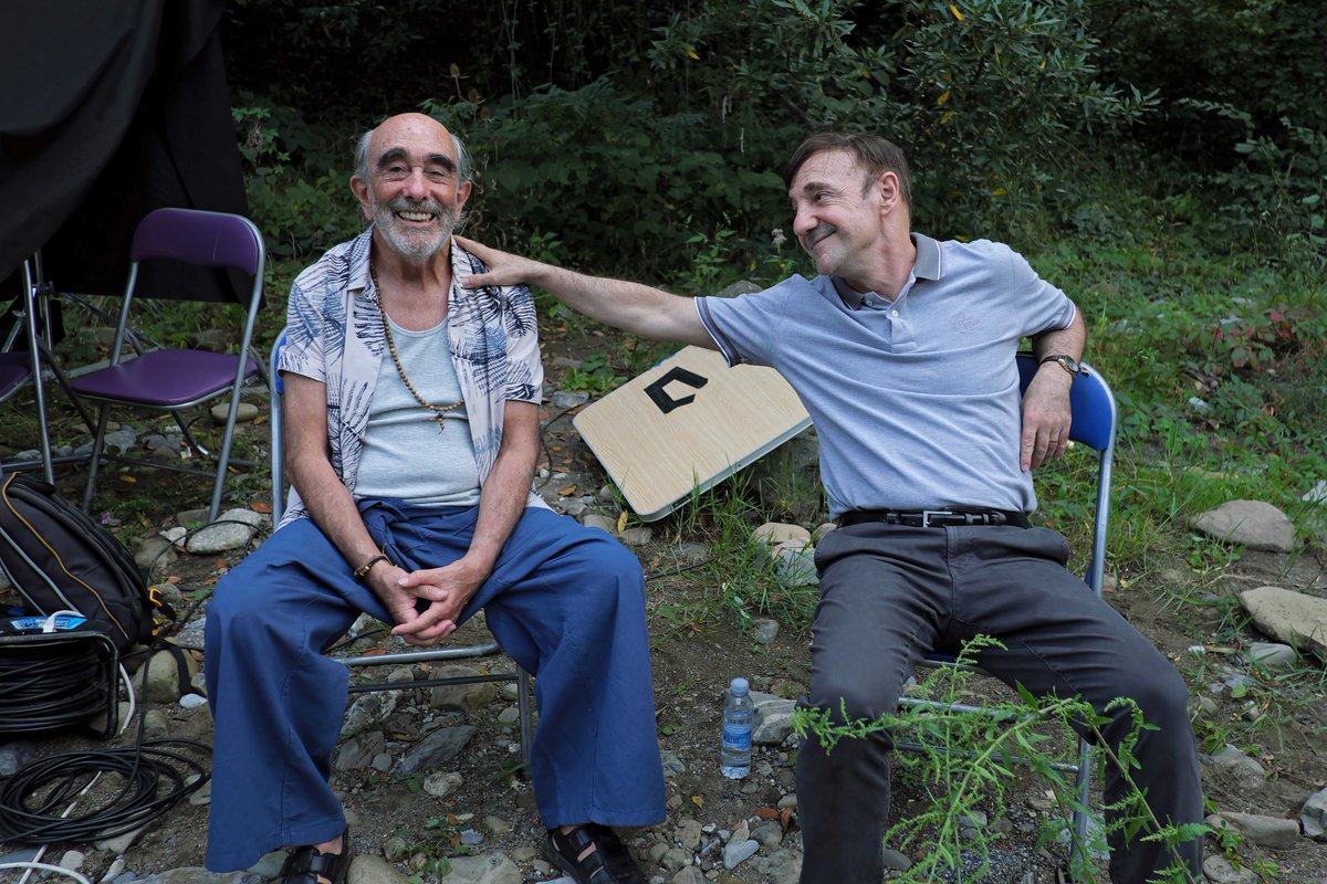 aguretxebeste's tweet photo. PACO eta RAMON. Aita eta semea betirako.
❗️Zinema-aretoetan jarraitzen dugu / Seguimos en las salas de cine.
_
#aguretxebeste #enelcine #zinemaretoak #ramonagirre #pacosagarzazu https://t.co/ZynuxlVxvB