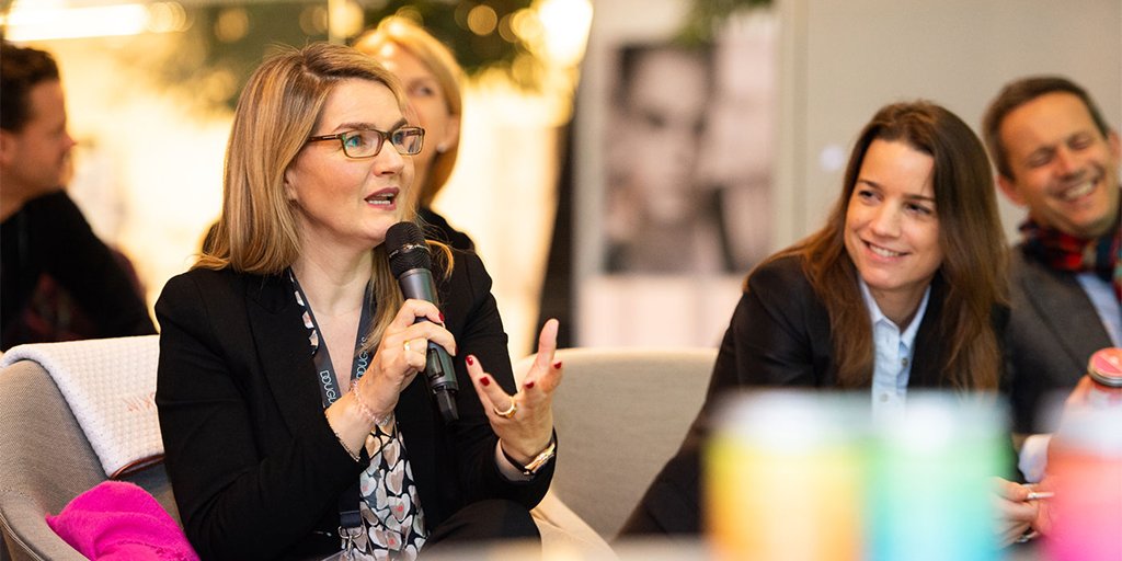 Orange_by_HB's tweet image. [ANZEIGE]
Hast du eine Idee für DAS neue Produkt oder DIE Technologie auf dem #Beauty-Markt? Findest du, deine #Idee kann neue Trends setzen und verdient Aufmerksamkeit? Dann nutz deine Chance und bewirb dich bei der #FORWARDBEAUTYChallenge von Douglas.
forwardbeautychallenge.com