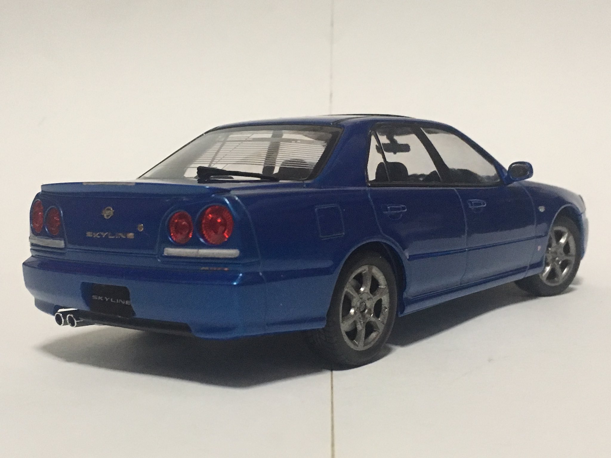 D Gaillard アオシマ製er34スカイライン 4ドアスポーツセダン 25gt T 後期型 完成しました 新しい設計ながら な箇所もあるキットですが 多くの人が待ち望んだ ノーマルのr34の4ドア ができる喜びはどんな違和感をも吹き飛ばします アオシマ D Gaillard アオシマ製er34スカイライン 4ドアスポーツセダン 25gt T 後期型 完成しました 新しい設計ながら な箇所もあるキットですが 多くの人が待ち望んだ ノーマルのr34の4ドア ができる喜びはどんな違和感をも吹き飛ばします アオシマ