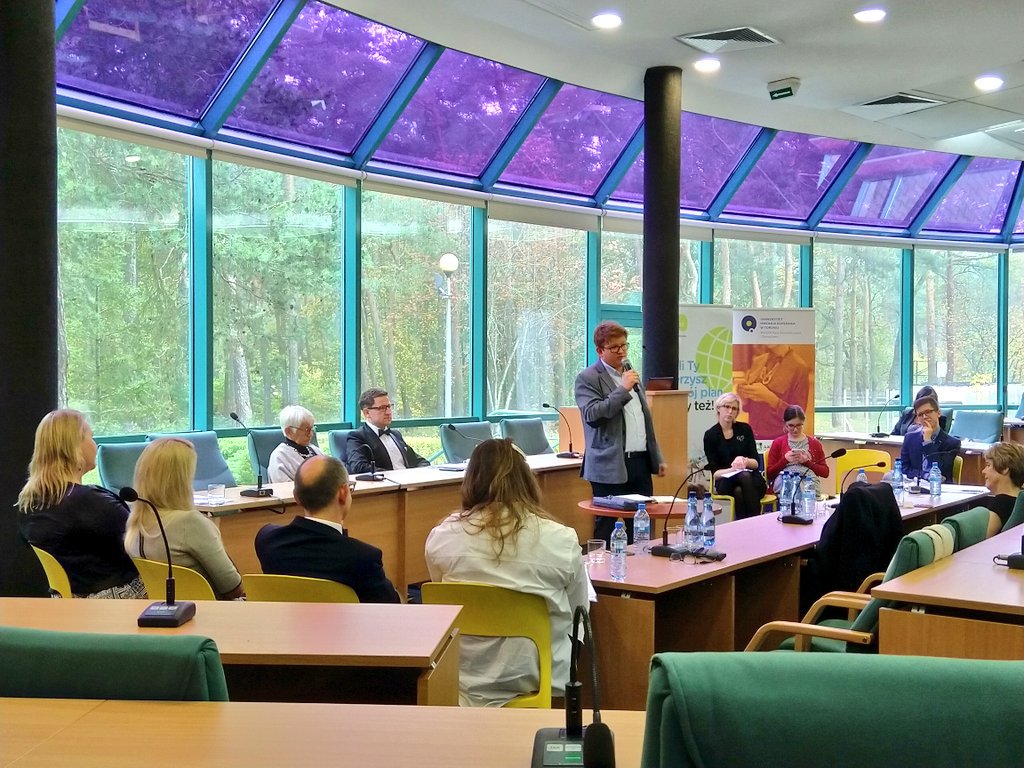 Is glass ceiling a myth? A really interesting debate at #UMK's 'women in business' seminar