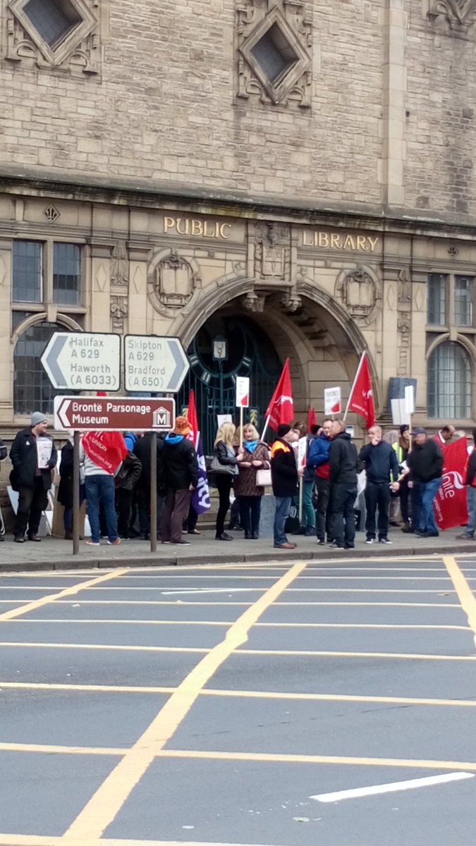 ali_court's tweet photo. Library workers and supporters striking outside #KeighleyLibrary today. #nocutstoculture @bradfordmdc https://t.co/KgmxIPRVyG