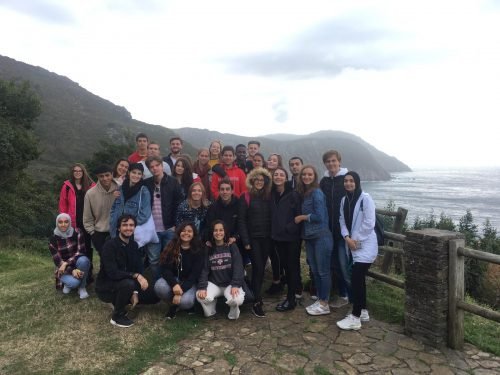 LoveFerrolterra's tweet photo. Queres saber por que quen nos visita queda 😍#inlove? En 
@Ticket2Europe contan a experiencia nun #famtrip de #ErasmusPlus no @ConcellodeAres e @Cedeira_oficial con #surf en @C_Valdovino  #HSFG #TurismoFerrolterra #DeputaciondaCoruna #MancomunidadedeFerrol
https://t.co/yNZE6eEYED https://t.co/7vmcVJJMoW