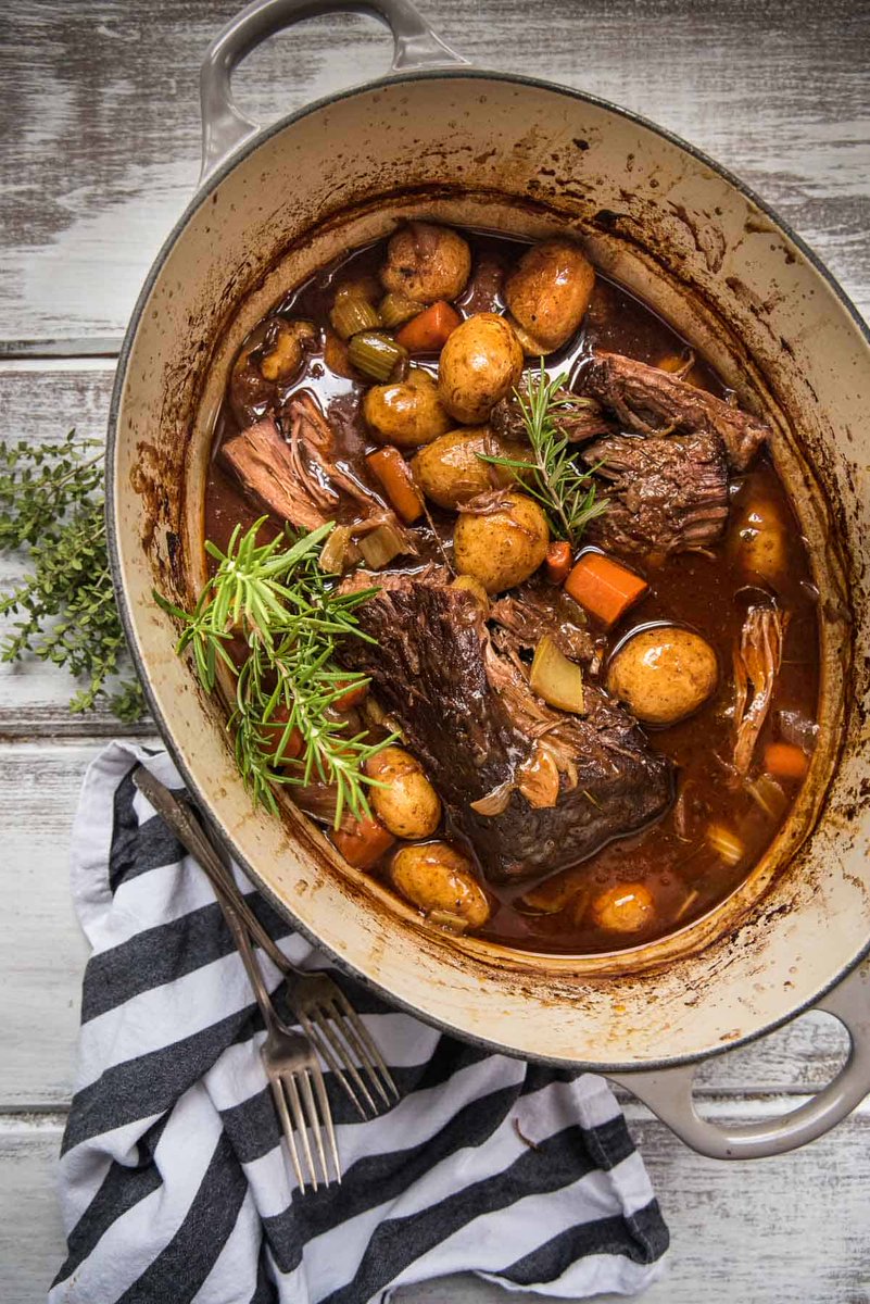 HungrThirstPlay's tweet photo. Classic Beef Pot Roast is always a great meal to serve whether is for a dinner party or a simple weeknight meal. 

Grab the recipe: https://t.co/dWJIdzPOvx https://t.co/HvCvEWW20s