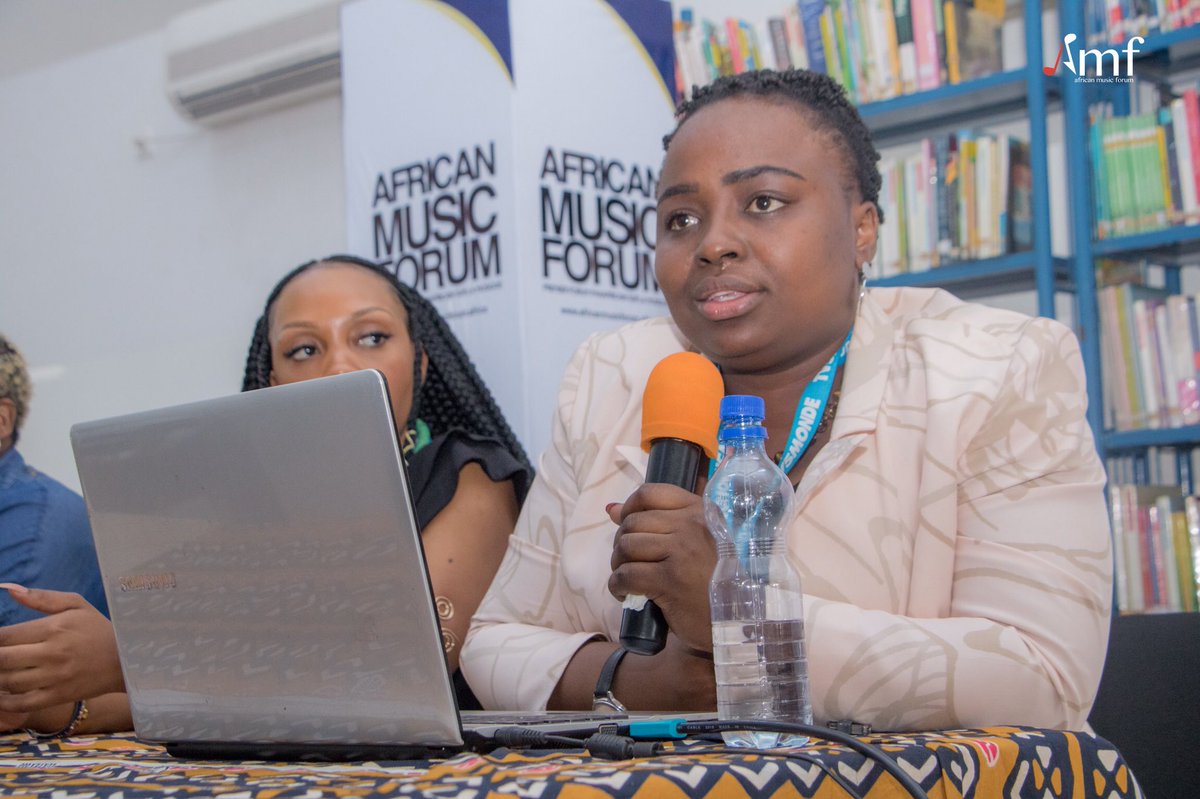 Amfofficiel's tweet photo. Retour en images sur la deuxième Keynote du vendredi 20 septembre 2019. 
Thème : ProfessionELLES dans l’industrie musicale. 
Intervenantes : @ladyninita @christelleTMPP Celpa Diakese

Modérateur : @bidjeck 

#africanmusicforum2 #BomayeMusik #institutfrancais https://t.co/AiU1ddFFMs