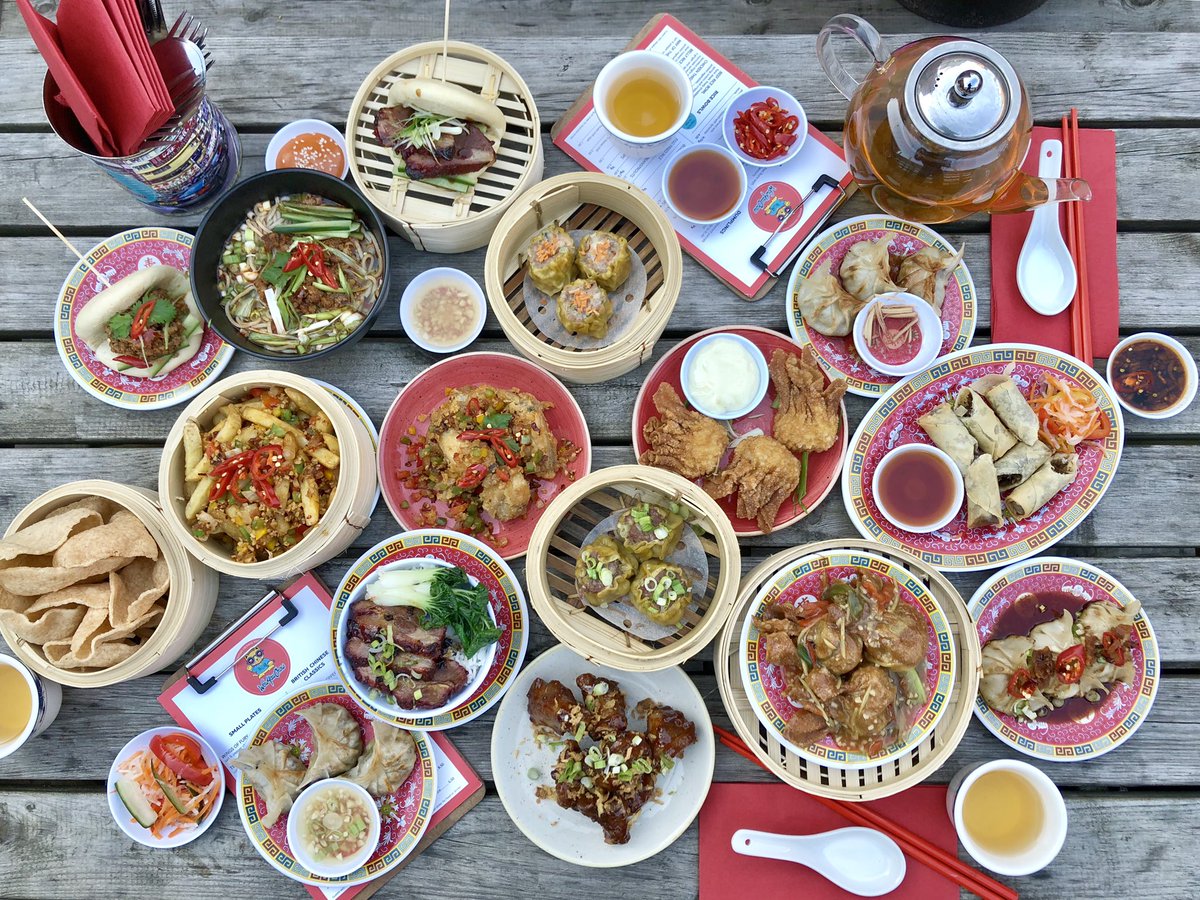 Henry07Yau's tweet photo. I think that a lot of Chinese Restaurants, look, feel and serve very similar food. @WowYauChow we want to share our take on #ChineseFood, combing #BritishChinese favourites with #ChineseStreetFood in a fun and casual way #ChineseLoadedFries #YumCha #IceCreamBao #BubbleWaffles https://t.co/RGJjBhJtPU