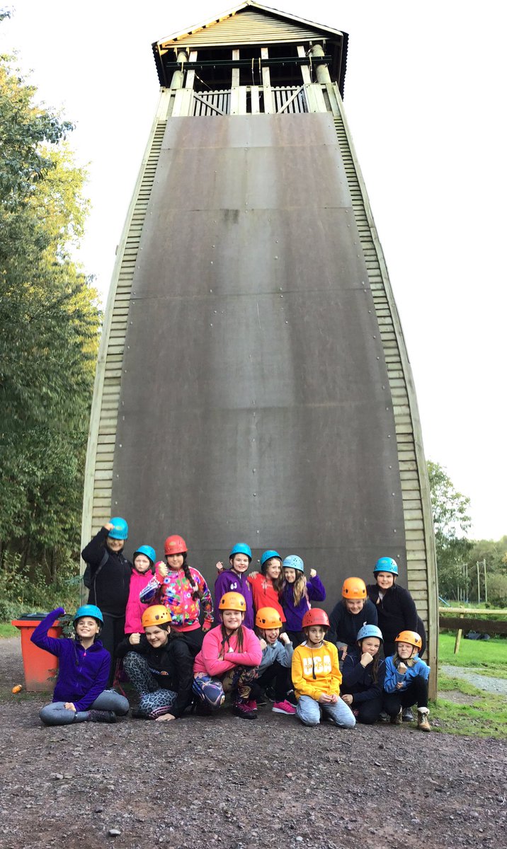StBartsRainhill's tweet image. These girls are amazing! Abseiling ✅ completed! #girlpower #pglfun #thesegirlscan