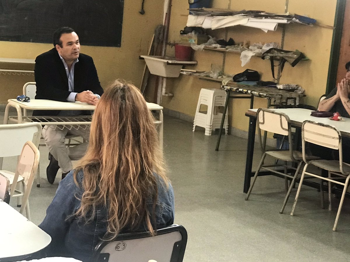 AlfredoNizoli's tweet photo. Hoy en #Zárate en la EP N37 participé de un encuentro de #abcPadres, gracias por los aportes realizados y por valorar los avances en la educación. Continuemos trabajando juntos. @gzinny @sergesiciliano @adriana_frega @iglesiasvaleria @InspeccionGral https://t.co/VDD6QIsswr