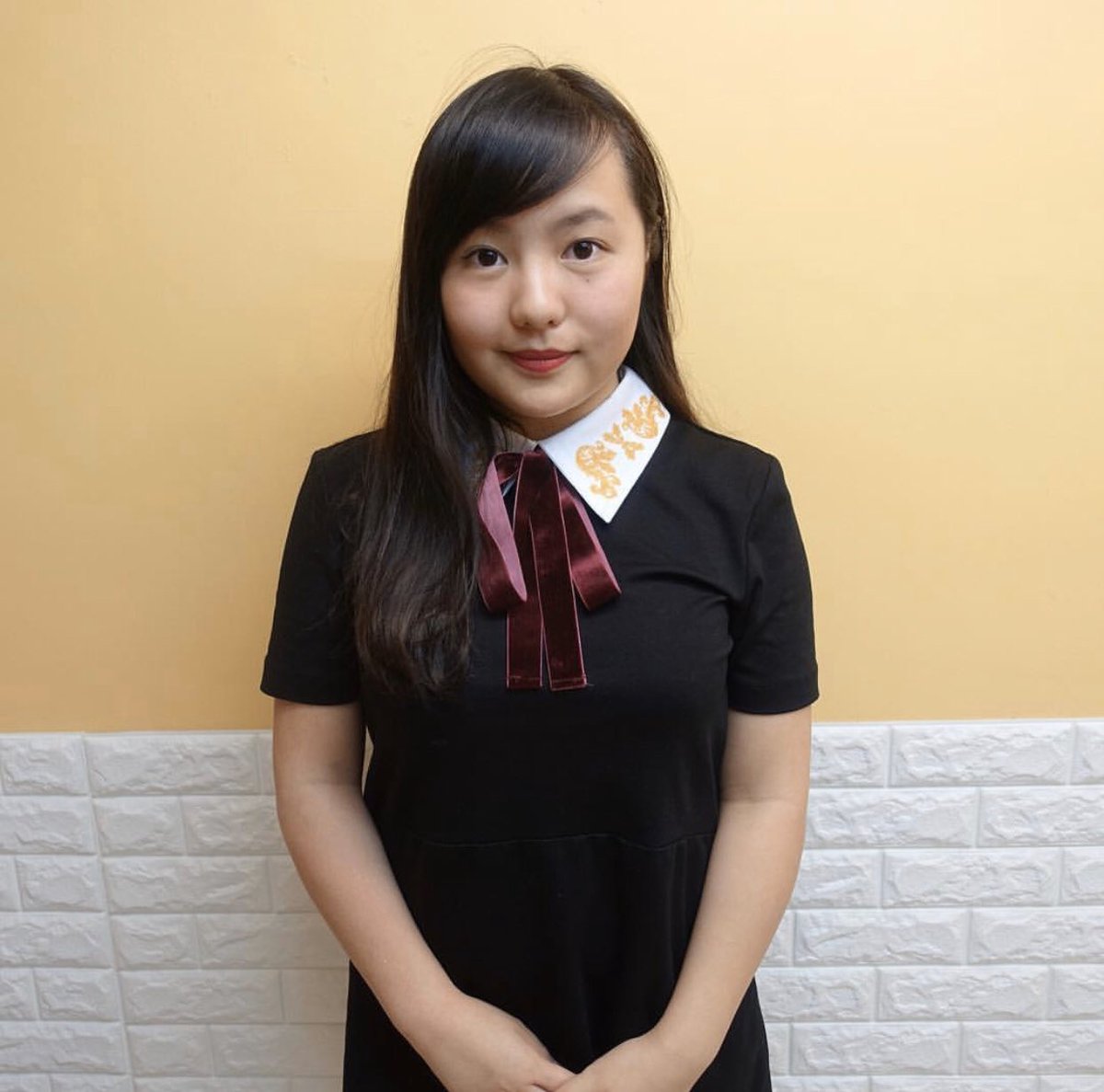 xiaolvnu's tweet photo. 女友平时可是很正经的 大家都觉得她很斯文 所有人都不知道她会穿这些情趣用品 这样的大奶骚女友 求评论私信羞辱
#绿帽 #绿毛龟 #绿奴 #女友 #羞辱 https://t.co/pgSaVPnPCm