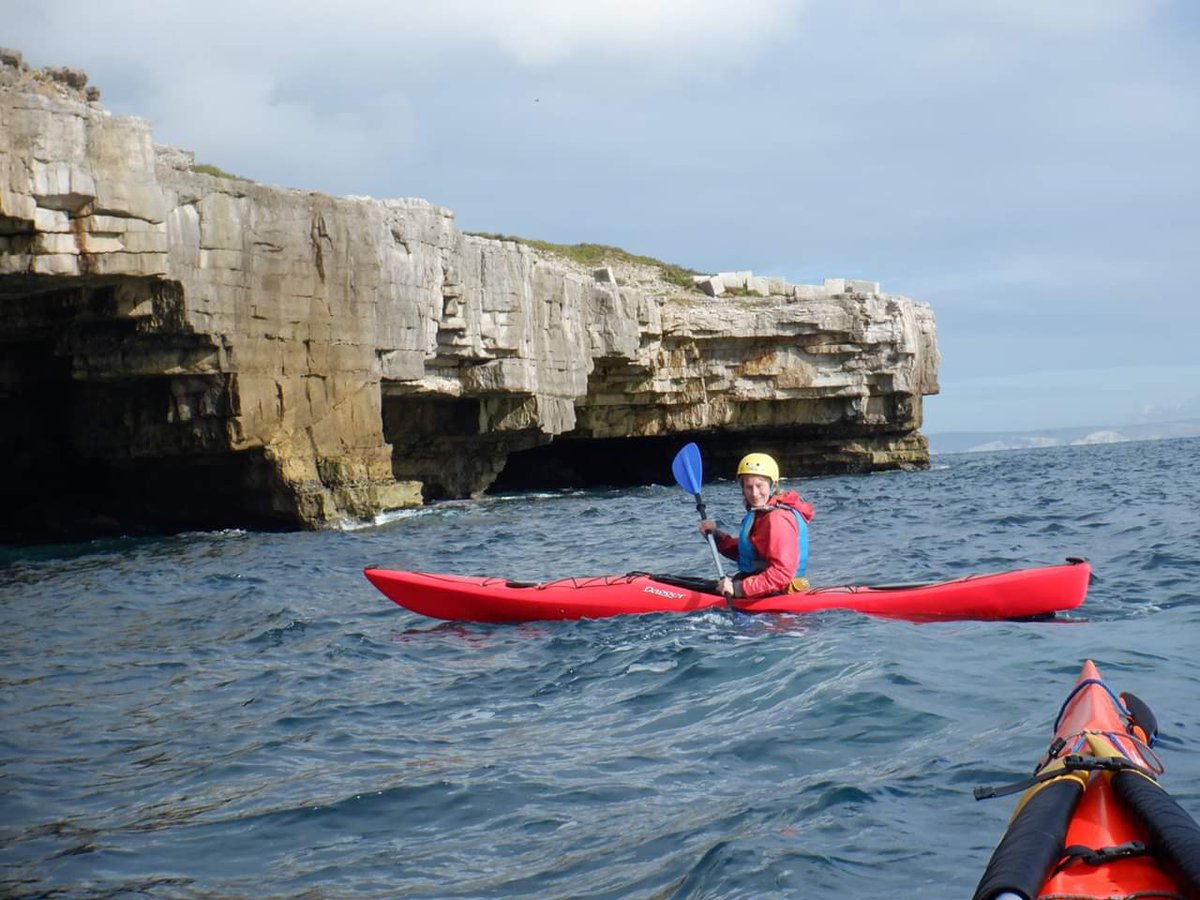 H2oadventures_'s tweet photo. We are out again having the most amazing #seakayaking adventures in Dorset. If this weather continues we can bring you more sea kayaking trips throughout the autumn.

Today saw us in #Portland with a circumnavigation of the island and Portland Bill. https://t.co/AV9aL1JjUB https://t.co/DkwP5vnIRI