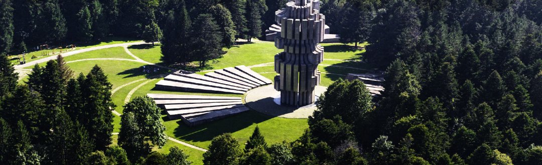 Geographymunic1's tweet photo. A.Č. IX-3 *6
Kozara is a mountain in western Bosnia and Herzegovina, in the Bosanska Krajina region, bounded by the Sava River to the north, the Vrbas to the east, the Sana to the south, and the Una to the west. Its tallest peak is Lisina (978 m).
#nationalpark https://t.co/Nhc78WDSBb