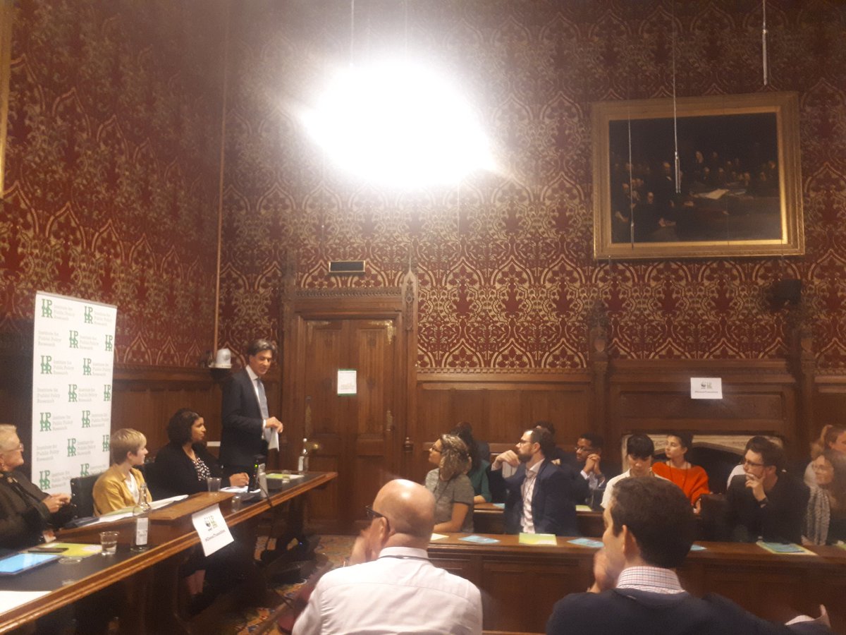 Packed room for <a href="/Ed_Miliband/">Ed Miliband</a> opening <a href="/wwf_uk/">WWF UK</a> <a href="/IPPR/">IPPR</a> essay launch. This report is important because it talks to 'every sector and every walk of life'. Yes this is a #ClimateCrisis but the green transition is about 'better lives'