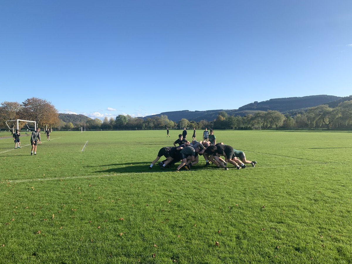 ACSRugbyAcademy's tweet photo. 30 boys in training for our seniors this afternoon.
Big day for the school tomorrow as we put out a 1st &amp; 2nd XV vs Y Pant and Stanwell. Great commitment, the boys are very excited, especially those playing their first game of rugby for the 2nds!!

#participation #growingnumbers https://t.co/BWKmSF6cVS