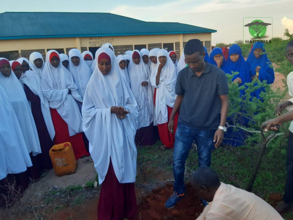 Mazingira009's tweet photo. In celebration of the birthday of our founder @EcosystemPundit we planted 25 trees at Aresa Girls secondary School.@UNEnvironment
@TreeHugger
#25thBirthday
#25Trees
#GreeningTheNorth https://t.co/ktuZKAWALG