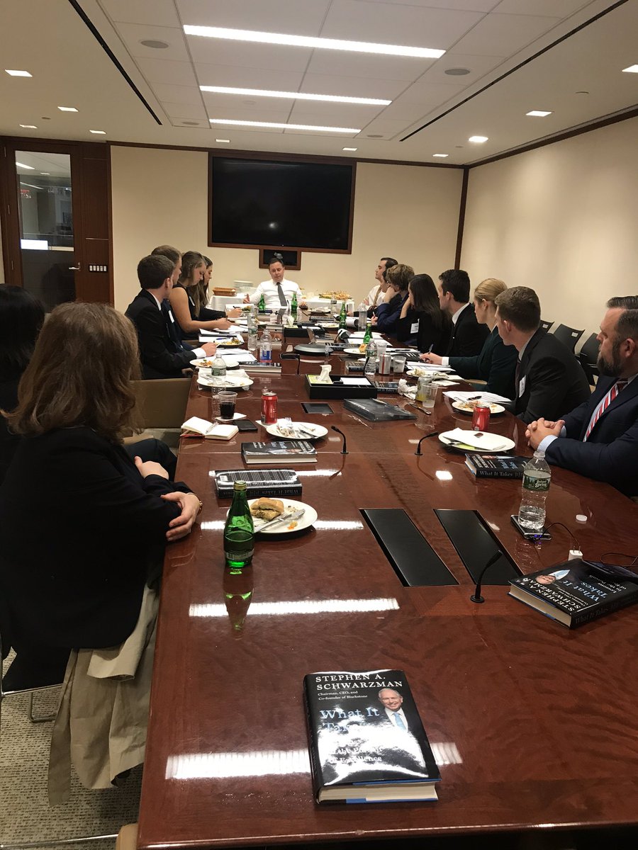 #GUNYCTREK19 <a href="/Gonzaga_CPD/">Gonzaga Career & Professional Development</a> Day 2: Lunch and learn with Gonzaga in Florence alum John Tierney at a fairly young investment bank, Blackstone.