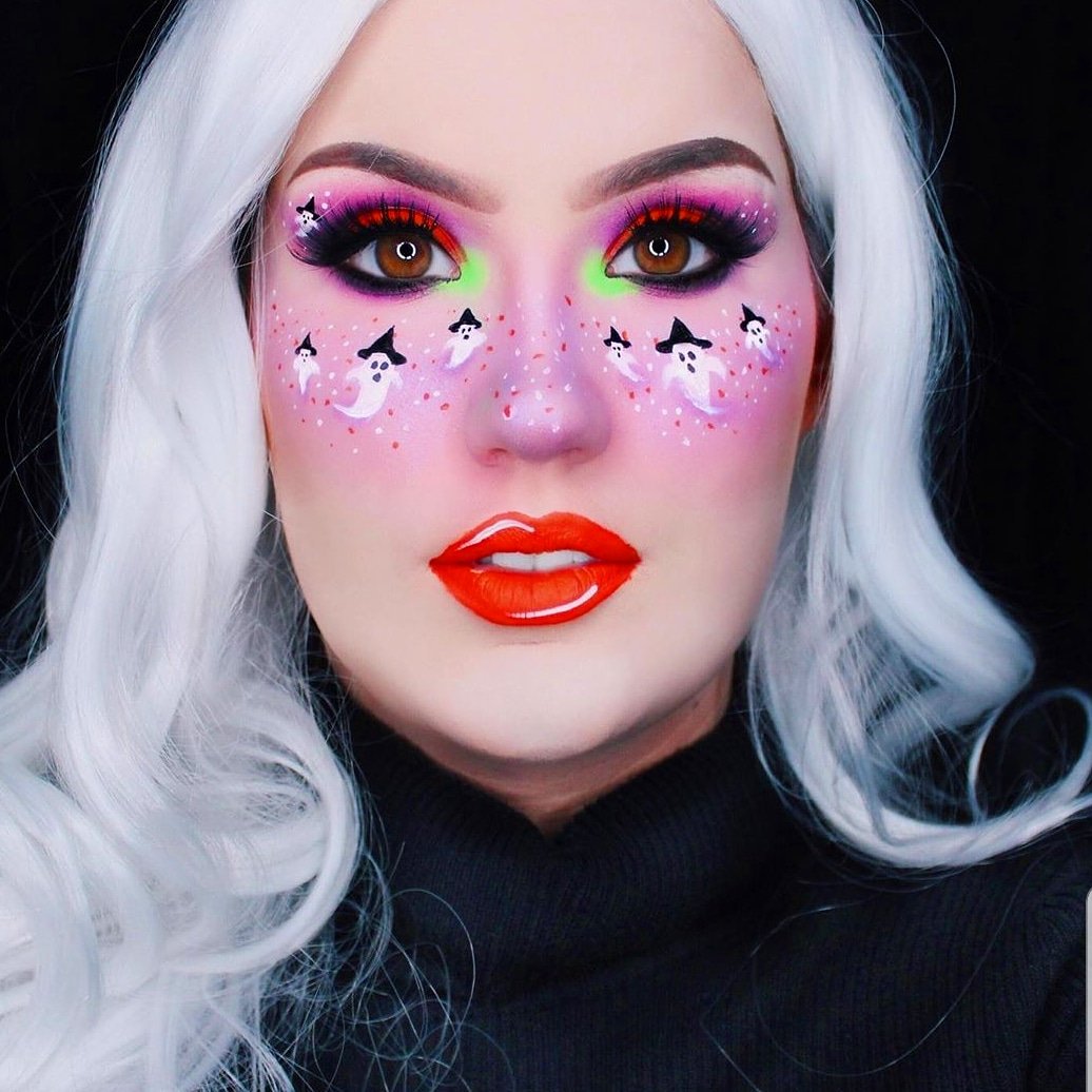 Boo-tiful look created by #STYLFAM @hanwhittington using our Rainbow Collection 💕🎃🎉 This kit comes exclusive with 8 neon pigments, A Fluid FX &amp; a Fluid FX brush for top precision💧
