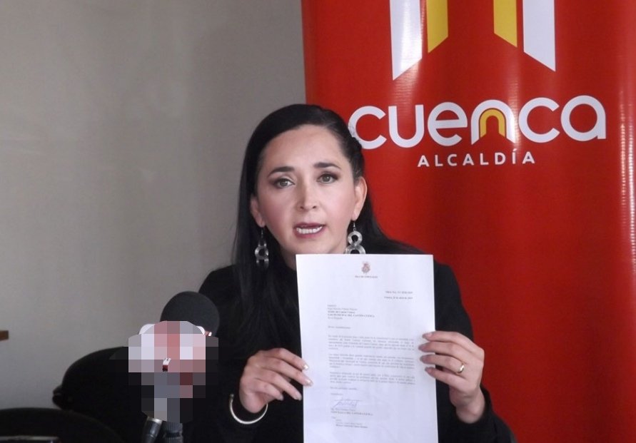 jasmel_1's tweet photo. OPINIÓN.

Con o sin secretaria, no se hizo nada, basta con preguntar, ¿Cuánto dinero 💵 se recuperó?

El escándalo mediático ha sido la tónica de esta famosa Secretaria Anticorrupcion, ahora que está encargada, denunciará #EVENTA. https://t.co/yE3ZryBnIv