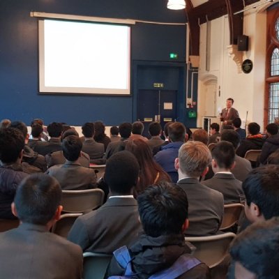 readingsch's tweet photo. Inspire Lecture- Machine Learning- Professor Maozhen Li #ReadingSchoolFamily #ComputerScience #MachineLearning #ArtficialIntelligence #BrunelUniversity #BritishComputerSociety https://t.co/i28SedT4qp https://t.co/bJQh7tmEnm