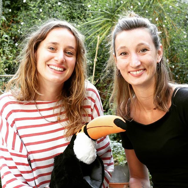Nos deux nouvelles médiatrices viennent de rentrer du premier pays mystère qui était la Grèce et il est désormais temps de bien vous les présenter !

Clémence (à gauche) et Anne (à droite) ont toutes les deux suivies un master en management de projets é… ift.tt/2MEkLB4