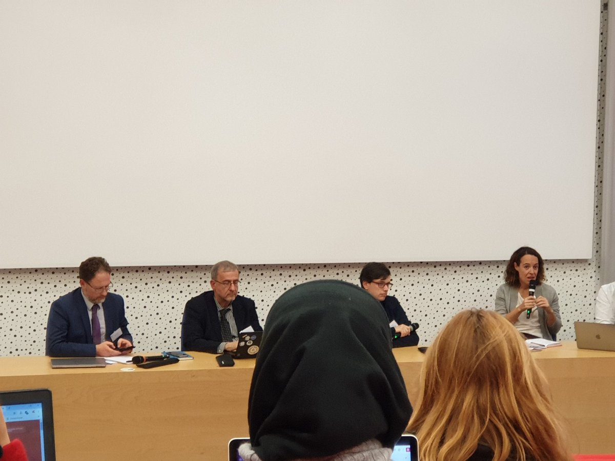 SylvieVitel's tweet photo. #lsac2019 @labo_Loria table Ronde @ClaudioCimelli. Valoriser les #données d'éducation, adapter les contenus, aider les enseignants et les apprenants, accompagner les parents. Faciliter et sécuriser. #Enjeux éthiques. Personnaliser et éviter le décrochage @dane_nancy_metz https://t.co/eClBlnvdL2
