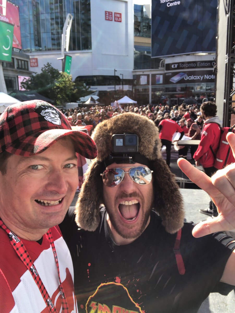 LUDAfoods's tweet photo. LUDA était au #WPEC de @poutinerie le weekend passé et notre Directeur du développement des affaires, Martin Bissonnette, a participé au défi, amassant un total de 5800$ pour la fondation @FriendsofWeCare! Félicitations, Martin!
#LUDA #Smokes #friendsofwecare #wpec2019 https://t.co/5CEUwhdvDq