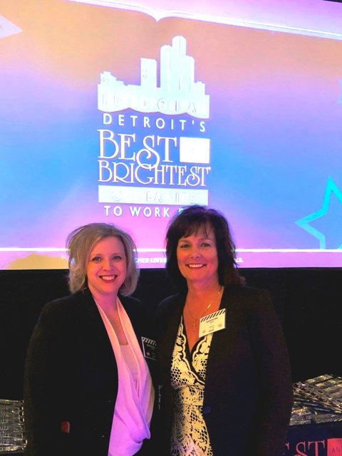 EAFocusInc's tweet photo. Celebrating with @Edcor at the Metropolitan Detroit Best &amp; Brightest Companies To Work For @101Best awards! Congratulations, Adrienne and Sara! @JenniferKluge @CorpMagazine #thebb https://t.co/8u2GHvnWQ8