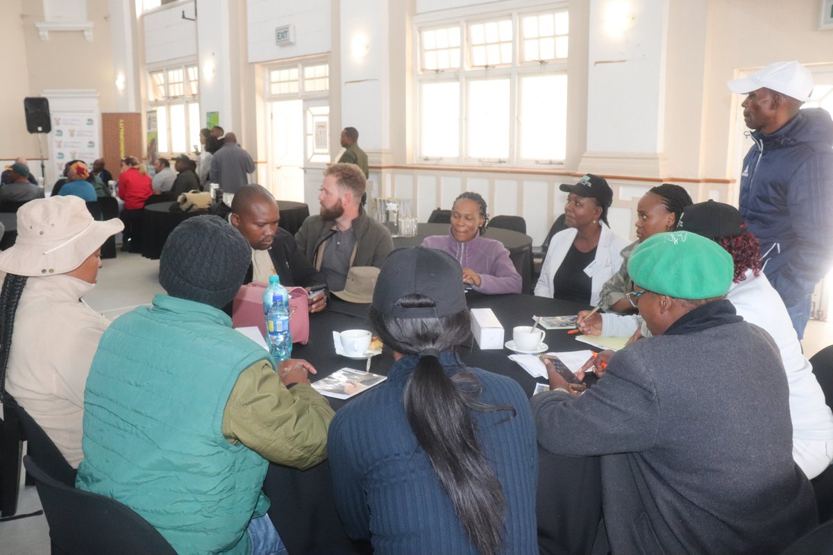 SANBI_ZA's tweet photo. Teams have now come back from the field trips and are discussing and presenting what they have learnt
#EcologicalInfrastructure2019 https://t.co/G16a63AEyU