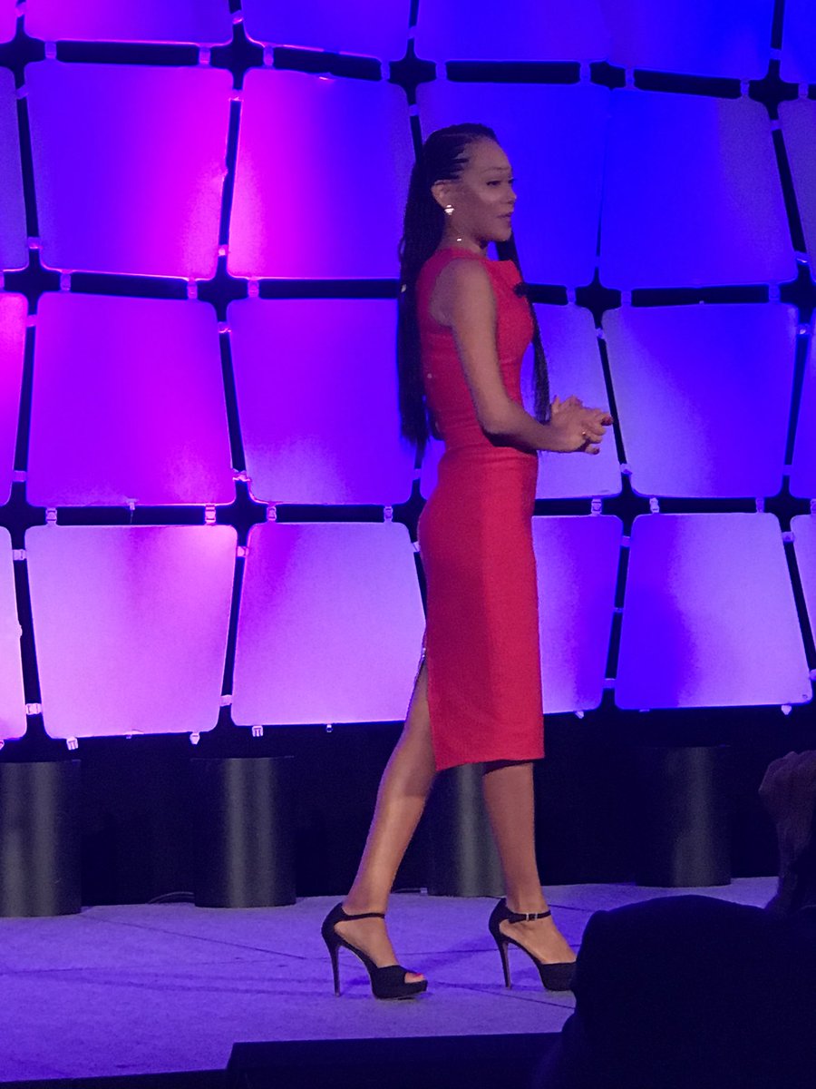 ceokarenbmoore's tweet photo. Jenesis. Telling her story of survival and discovery ⁦@BioFlorida⁩ #bioFl19 https://t.co/IVfIbOB91j