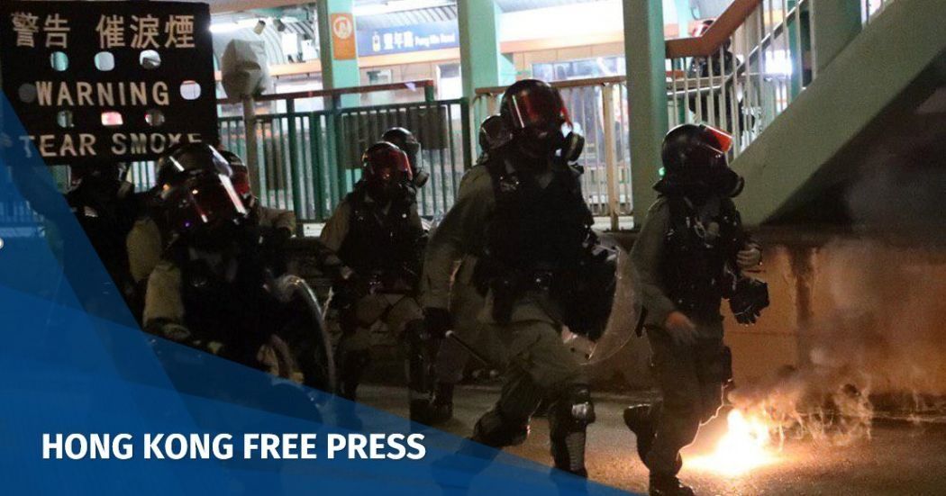 [Recap] Hong Kong sees another night of unrest as tear gas mars 3-month anniversary of Yuen Long attacks

hongkongfp.com/2019/10/22/hon… #HongKong #China #HongKongProtests #YuenLong #antiELABhk #antiELAB