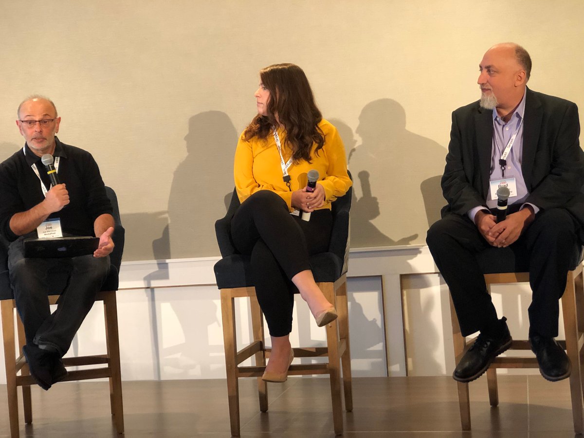 MediaPost's tweet photo. 'The #OTT Calculus' panelists @mp_joemandese, Julie Anson, Director, Strategic Investment, Advanced TV @MAGNAGLOBAL and Brad Liebow, SVP, Group Director of Investment @SparkFoundryUSA explore metrics across the New Grid #MPTVIS

Join the livestream: https://t.co/HV7o388Its https://t.co/jBMYbslvcx