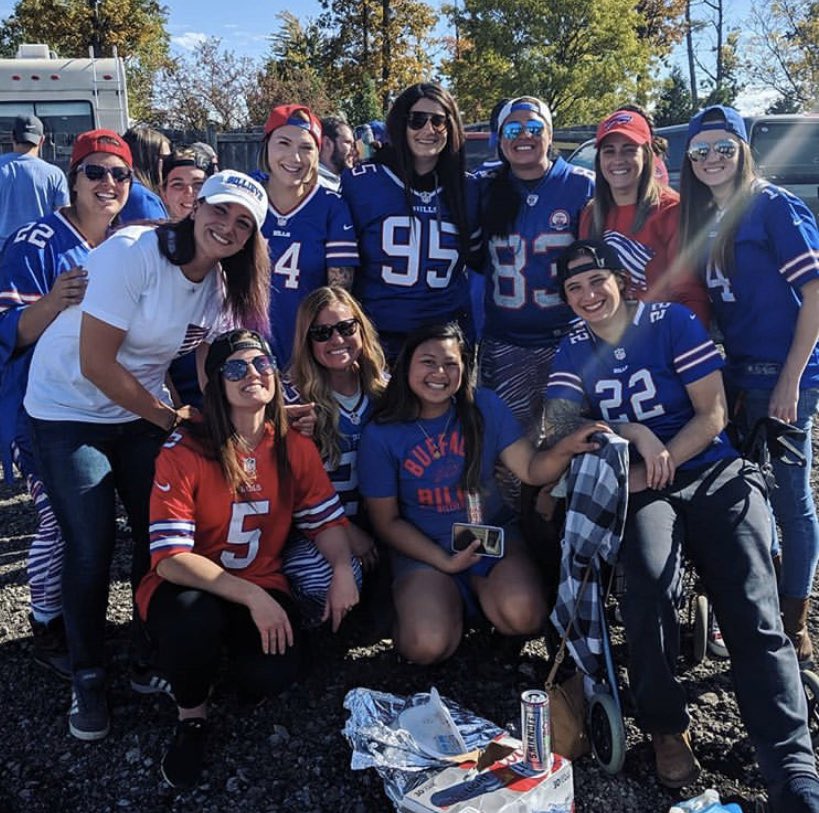 It was a weekend full of wins as #BWRC cheered on the Buffalo Bills Sunday! 

Buffalo supports Buffalo 💪🏻❤️💙