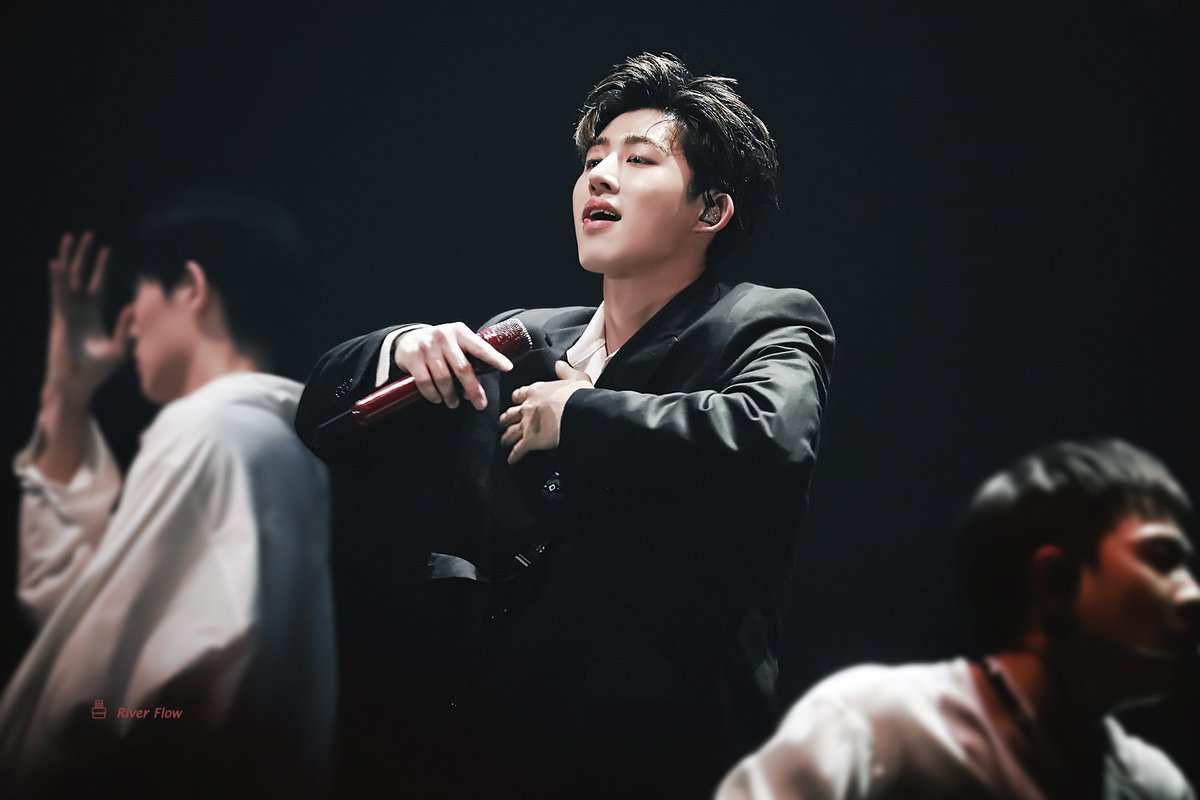 riverflow1022's tweet photo. #BelovedHanbinDay
이제부터 어떤 과거 보다 더많은 행복이 너가 있는 곳에 찾아 갈 수 있으면 좋겠다,,단 하루도 널 보고싶지 않은 날이 없었어,,오늘뿐만 아니고 너의 행복을 늘 기도할게🙏🏻
사랑해 한빈아,,사랑한다. https://t.co/XoNM6elMbl