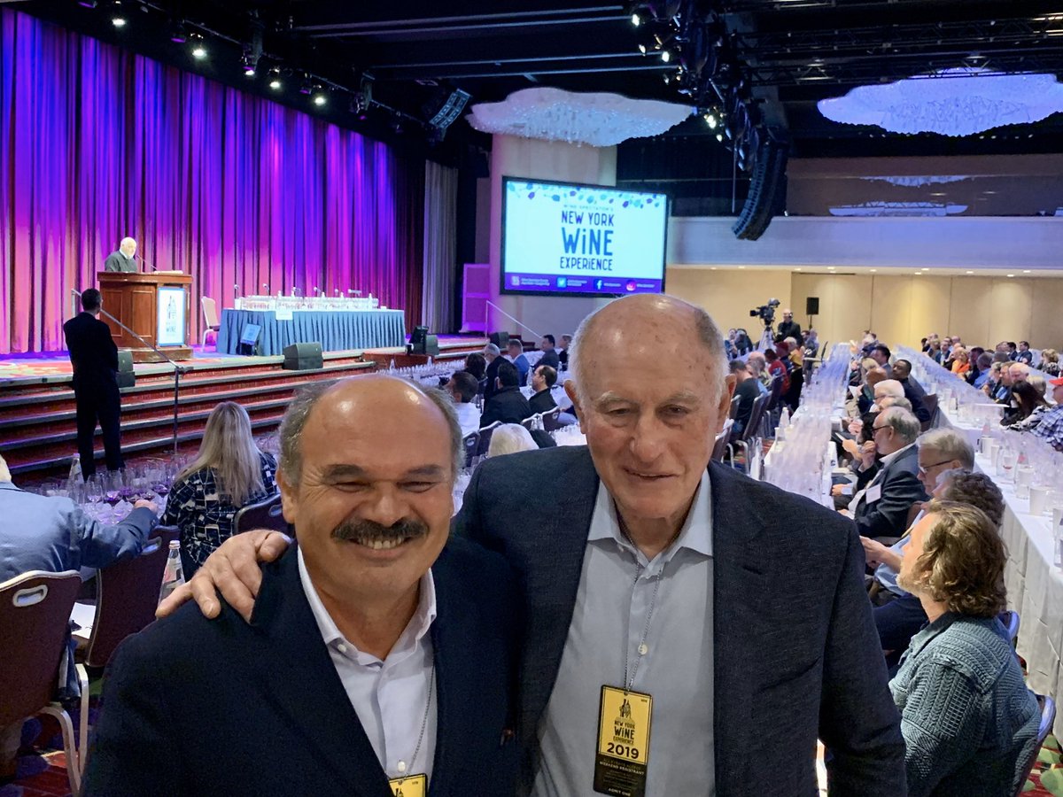 Congratulations to my friend Oscar, 2019 #Wine Star! Here he is on stage together with @BSandersonWine, Senior Editor at <a href="/WineSpectator/">Wine Spectator</a>.
#NYWE2019 #OscarFarinetti #NewYork @AllegriniGroup