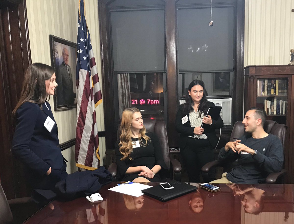 #GUNYCTREK19 <a href="/Gonzaga_CPD/">Gonzaga Career & Professional Development</a> Day 1 Leo House networking reception with alums.