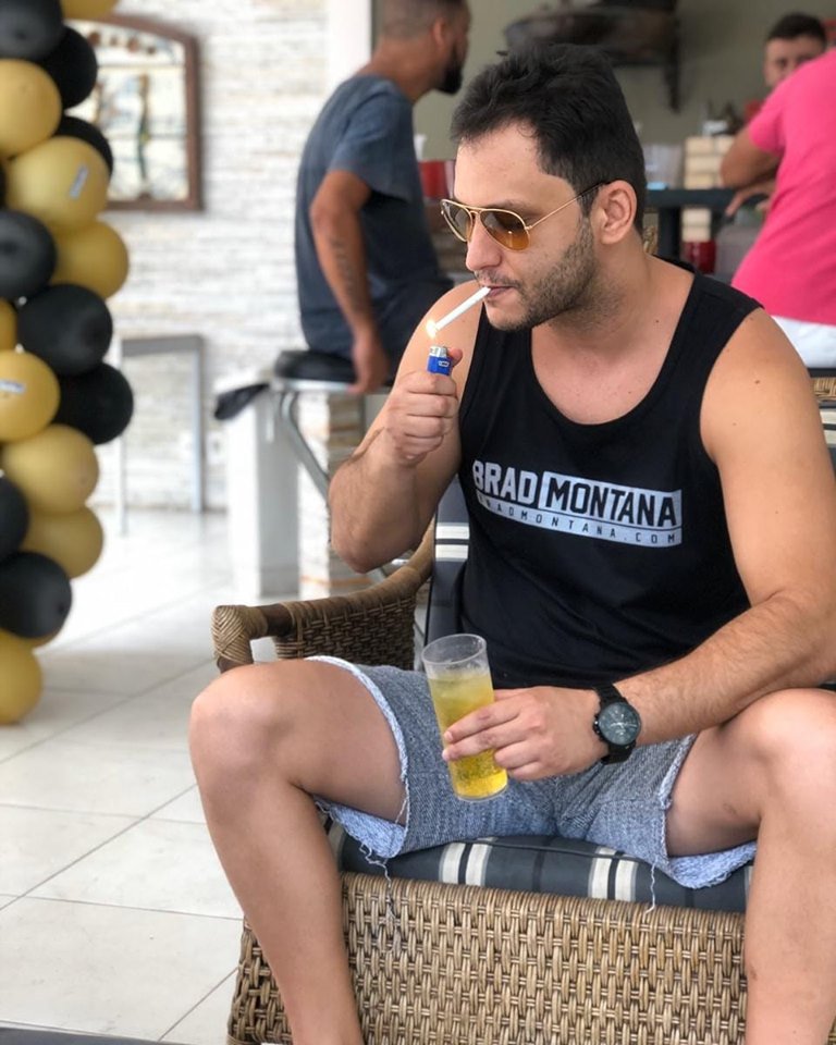 TW Pornstars - Brad Montana 🔞. Twitter. 🎵Provei que a fumaça é resposta do fogo Mas se você for