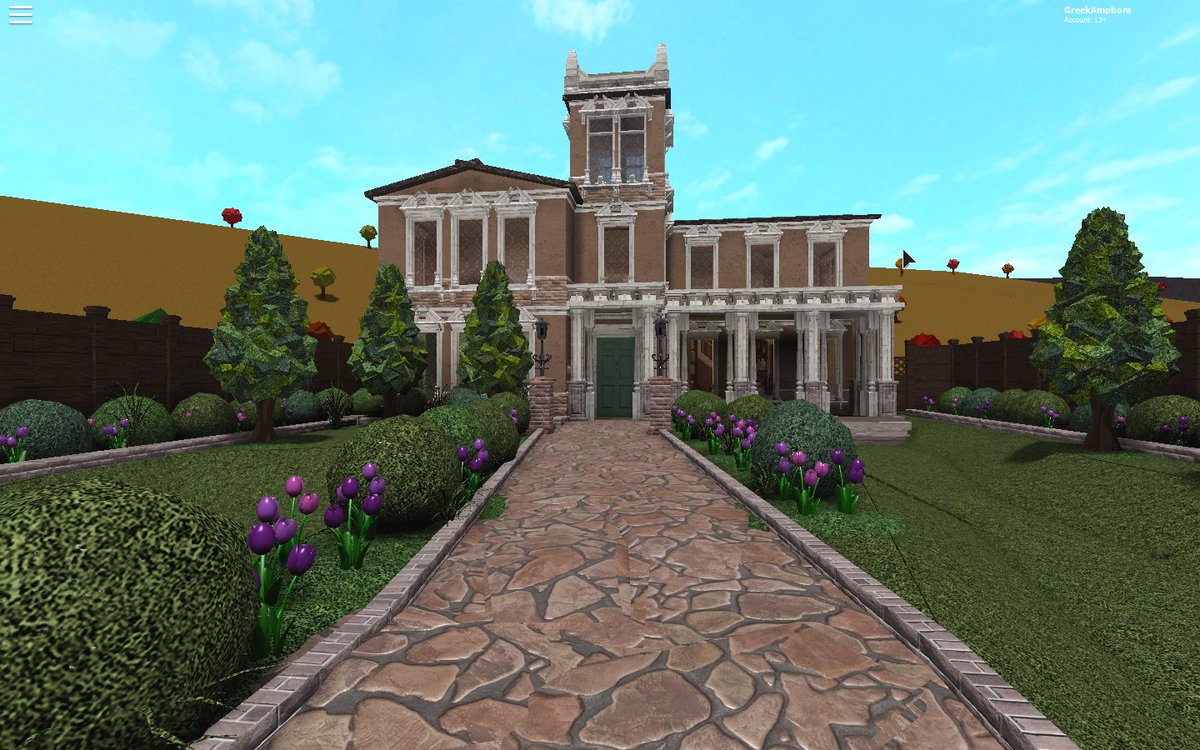 Victorian Italianate house (more pictures in comments) #bloxburg #welcometo...