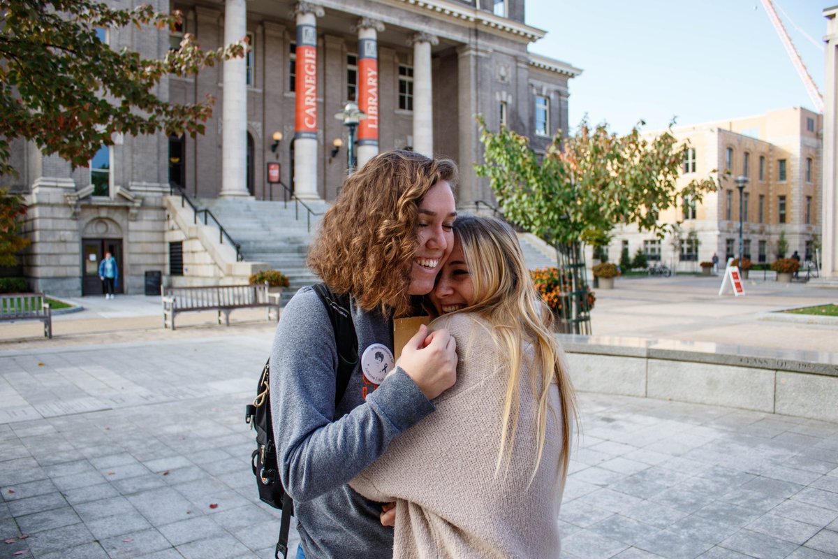 SURemembrance's tweet photo. So far for #RemembranceWeek2019 we've had a beautiful vigil, tied ribbons in the Orange Grove, and hosted an insightful panel on modern terrorism. Thank you to all who have attended - all are welcome to come to the rest of the week's events!
Photos: @coreymhen, @sophiethegirl https://t.co/Kyr6axNN4m