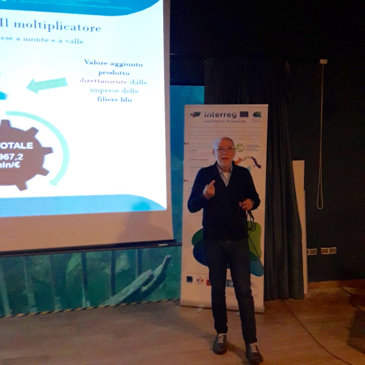 CciaaMarTir's tweet photo. @trazioneMARE è l’iniziativa organizzata a #Livorno da @AnciToscana, partner con @regionetoscana del progetto #EcoSTRIM sulle sfide del turismo marittimo. @CciaaMarTir presente con Mauro Schiano e Luca Bilotti: #economiadelmare e sostenibilità turistica nel progetto @ItinERA_EU https://t.co/p6L5nSXpq6