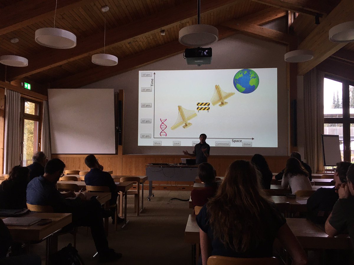 hagen_oskar's tweet image. Prof. Thiago Rangel @WSL_research talking about bridging different spatial and temporal specific processes. #mechanisticmodel #processbasedmodel #ecoevo Great talk! Pleasure to colaborate with you! Symposium on process-based models @loic_pellissier