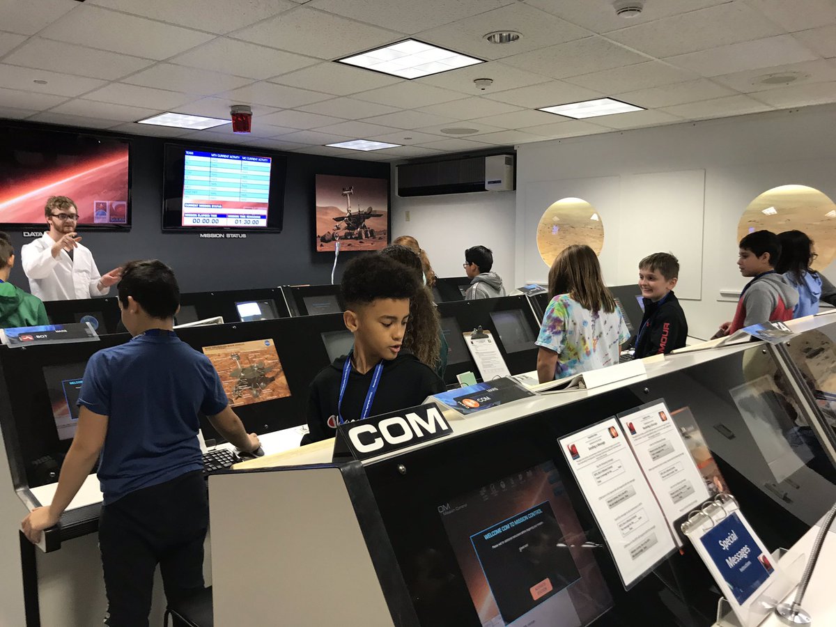 MrsRaymondWES's tweet photo. Mission Control. Challenger Center, Framingham. https://t.co/CMF2dY9iSD