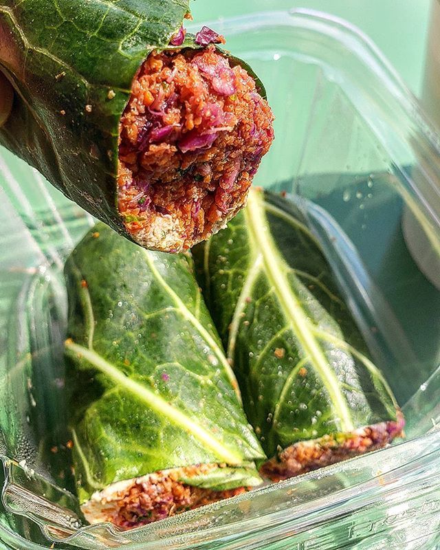 GEM_Girl1969's tweet image. Desperate for a snack? Don’t let your hangry send you to the processed food aisle. We’ve got #HonestlyOrganic goods for your morning, afternoon and nighttime cravings. The raw walnut pesto spread is SUPER savory and satisfying on our #collardwraps! ✨✨ #onthego #InsideTheGEM