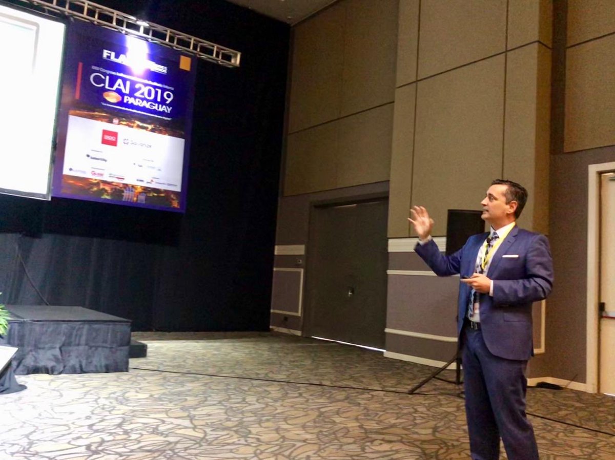 Resguarda's tweet photo. #Ahora el Dr. @msghirardotti disertando en la #clai19 en Asunción, #Paraguay
Agradecemos la invitación para participar también como sponsors en el evento. https://t.co/P5s95D7XMc