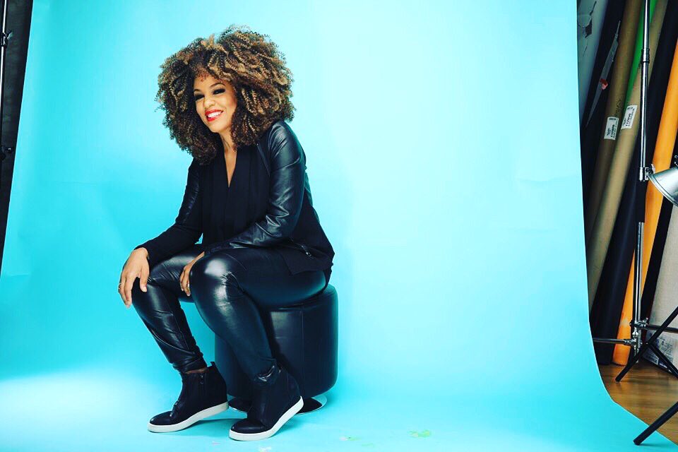 BrandiMitchell6's tweet photo. There’s a temptation 4 life on social 2 look perfect but often following ur dreams is about the unglamorous hustle. https://t.co/4LGXYg522p